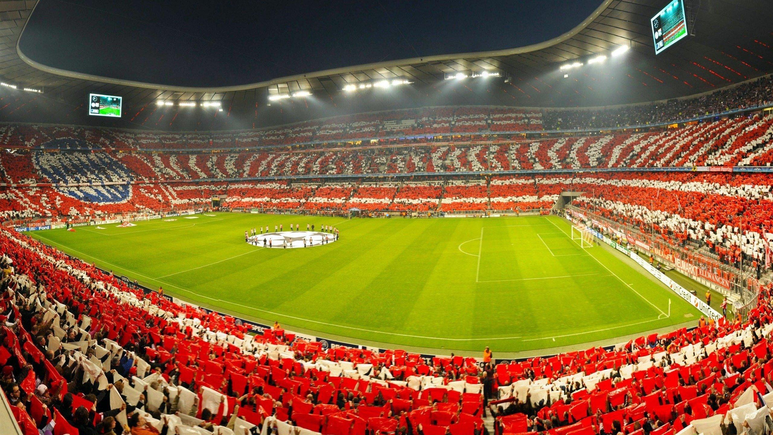 英超周末焦点战，纽卡斯尔联主场迎战切尔西，后防线稳固性成胜负关键